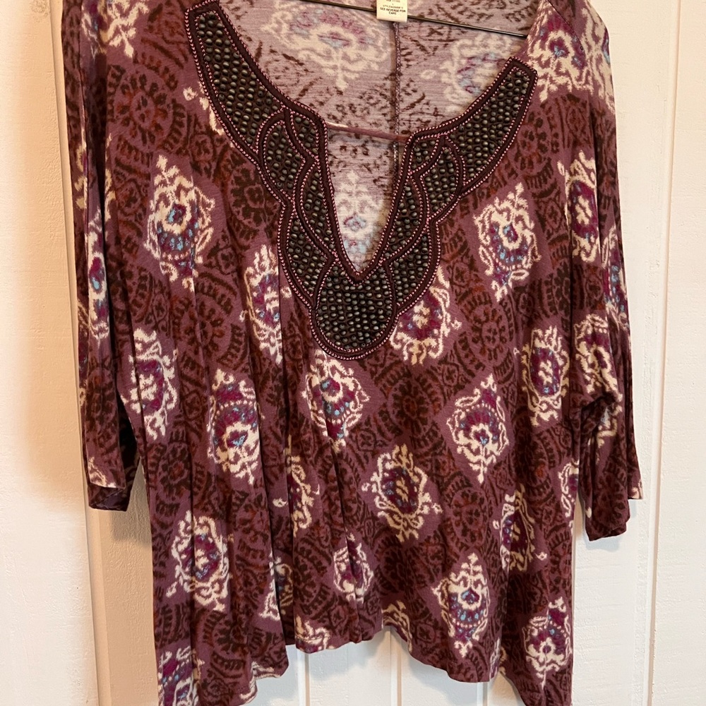 Charlotte Russe Maroon Patterned Blouse